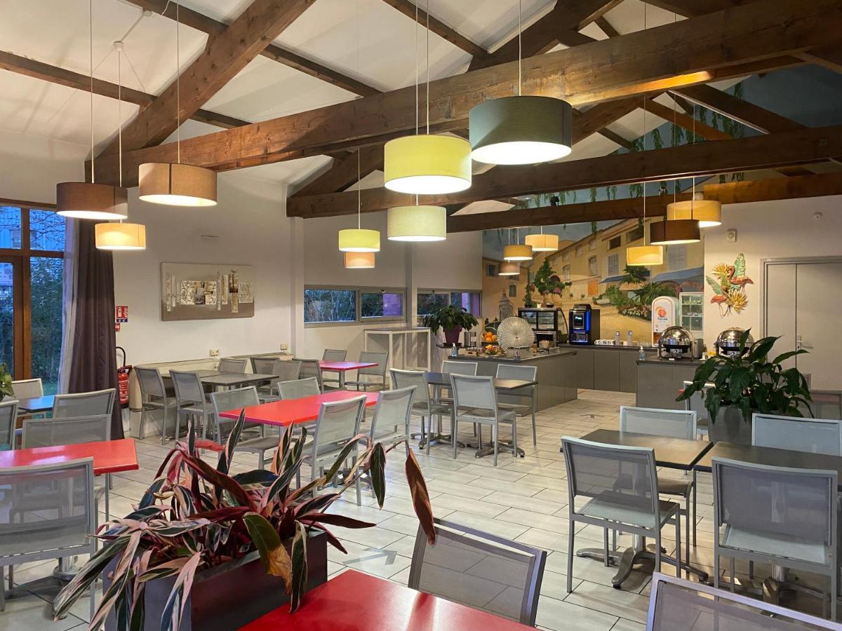 Kyriad Montpellier Aeroport - Parc Expo Могио Экстерьер фото